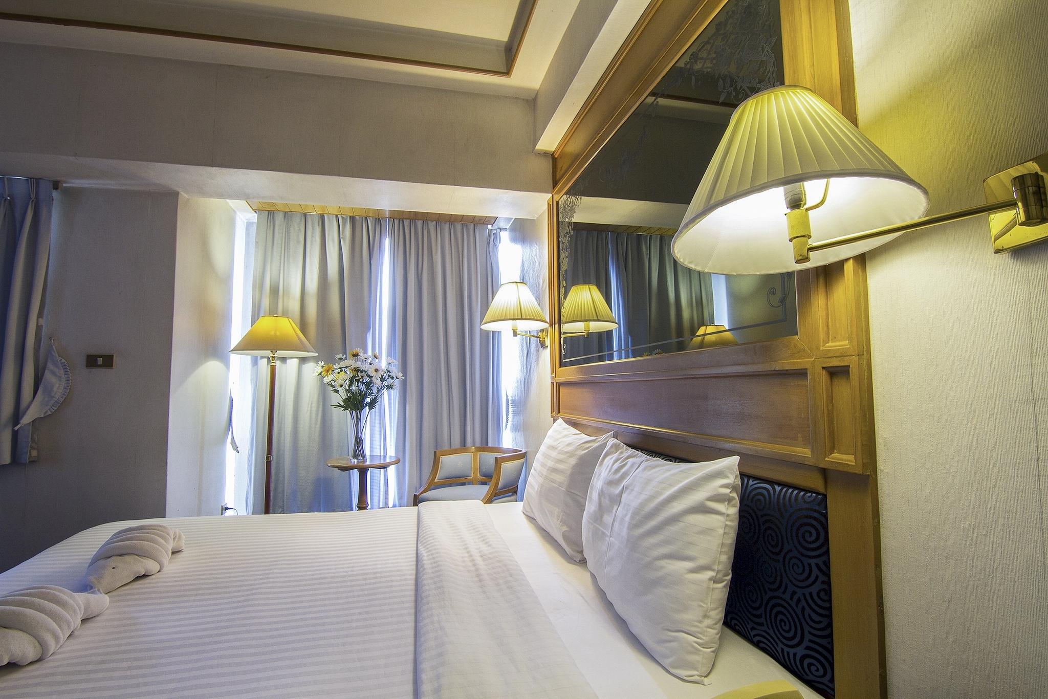 Bossotel Chiang Mai Buitenkant foto