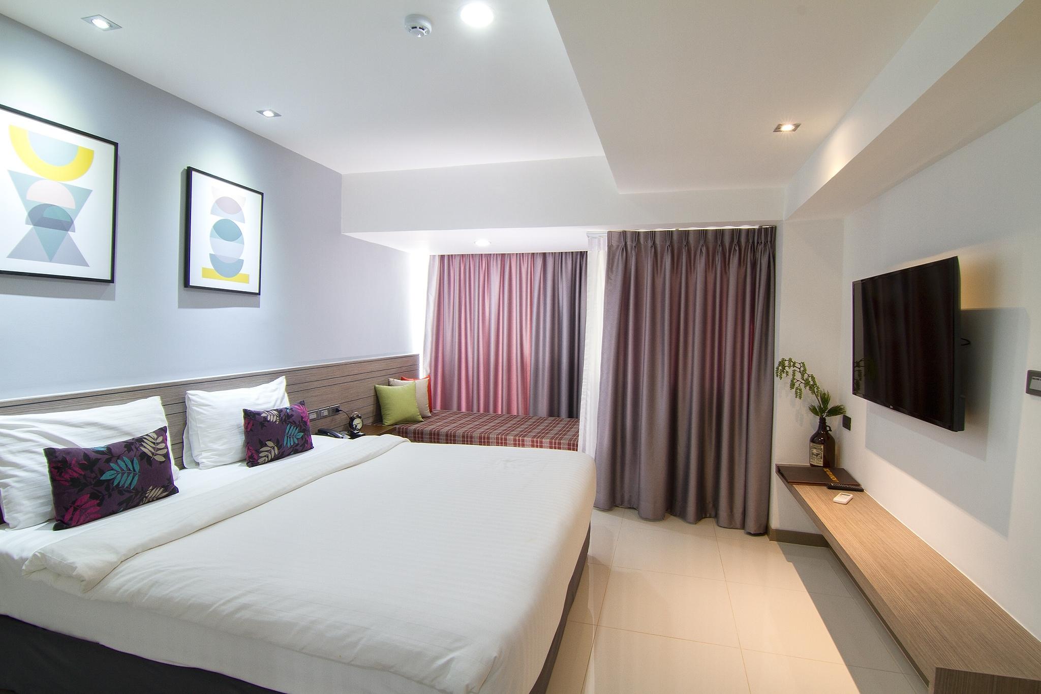 Bossotel Chiang Mai Buitenkant foto
